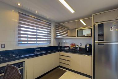 Apartamento com 3 quartos à venda, 110m², 2 banheiros, 1 garagem - Meia Praia - Itapema