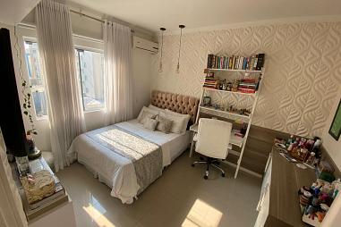 DUPLEX NA MEIA PRAIA