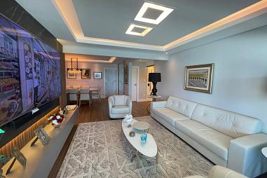 FRENTE MAR - BARRA NORTE - 2 Suítes + 1 Dorm - BALNEÁRIO CAMBORIÚ