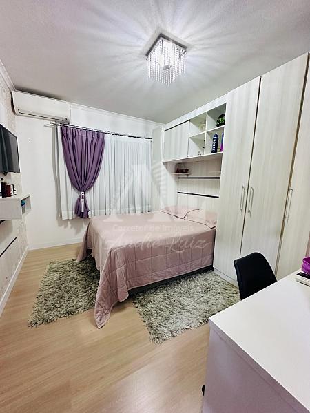 Sobrado no Jo�o Costa | Porteira Fechada | 300m� 30