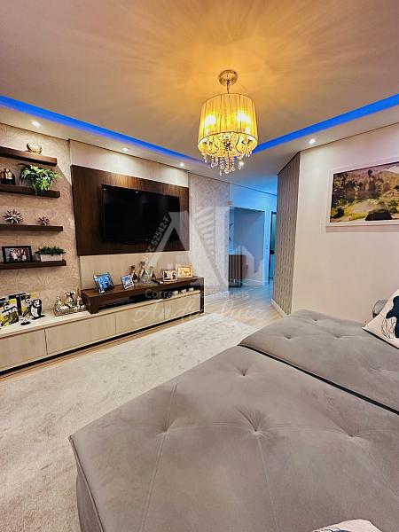 Sobrado no Jo�o Costa | Porteira Fechada | 300m� 43