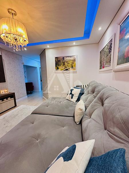 Sobrado no Jo�o Costa | Porteira Fechada | 300m� 42