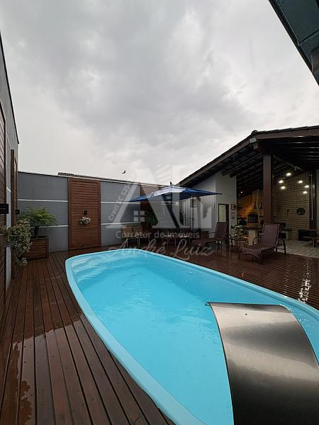 Sobrado no Jo�o Costa | Porteira Fechada | 300m� 14