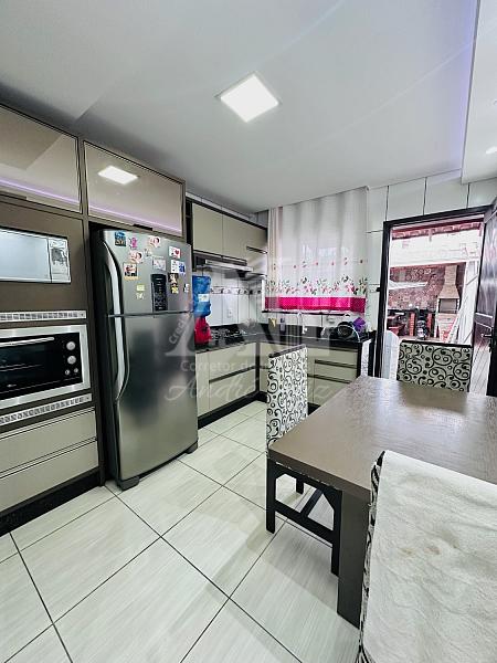 Geminado Semimobiliado no Jarivatuba | 65m� | Espa�o Gourmet 6