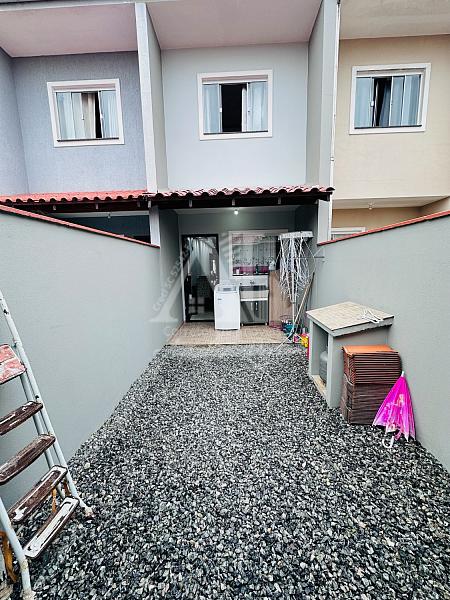Geminado Semimobiliado no Jarivatuba | 65m� | Espa�o Gourmet 14