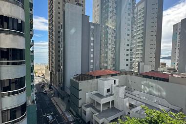 Aluguel Anual 3 quartos quadra mar!