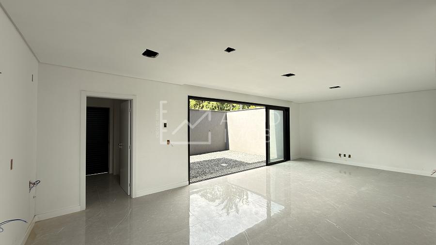 CASA EM CONDOM�NIO | 3 SU�TES | JARDIM ALGRAVE 2