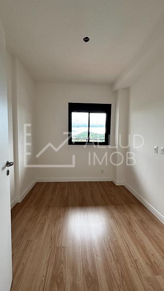 Apartamento 1 Su�te + 1 Dorm. | W135 Vanguard 7