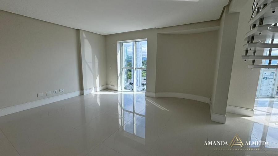 Apartamento Duplex com  Vista Mar à venda no Ed. Le Majestic FG  em Balneário Camboriú — foto 17