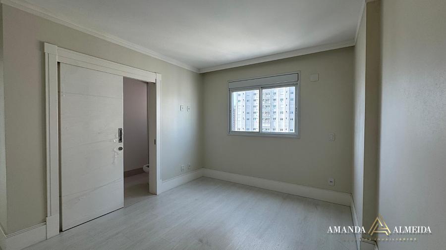 Apartamento Duplex com  Vista Mar à venda no Ed. Le Majestic FG  em Balneário Camboriú — foto 22