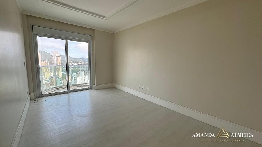 Apartamento Duplex com  Vista Mar à venda no Ed. Le Majestic FG  em Balneário Camboriú — foto 24
