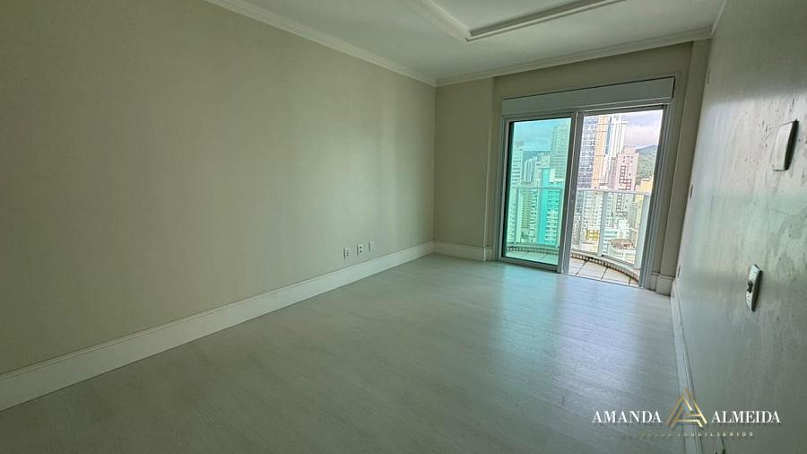 Apartamento Duplex com  Vista Mar à venda no Ed. Le Majestic FG  em Balneário Camboriú — foto 30
