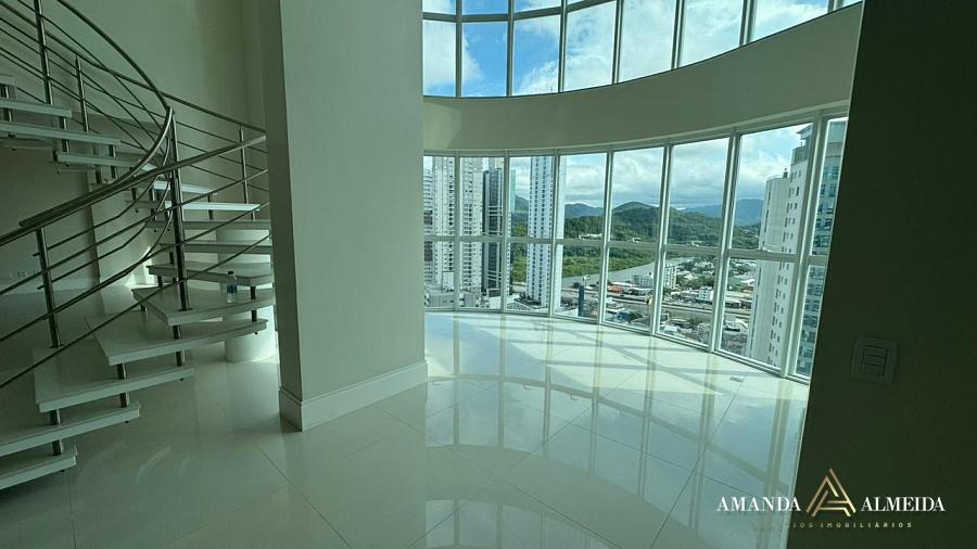 Apartamento Duplex com  Vista Mar à venda no Ed. Le Majestic FG  em Balneário Camboriú — foto 7