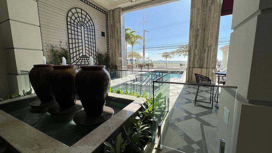 Alto Padrão Frente Mar Barra Sul em Construção — foto 2