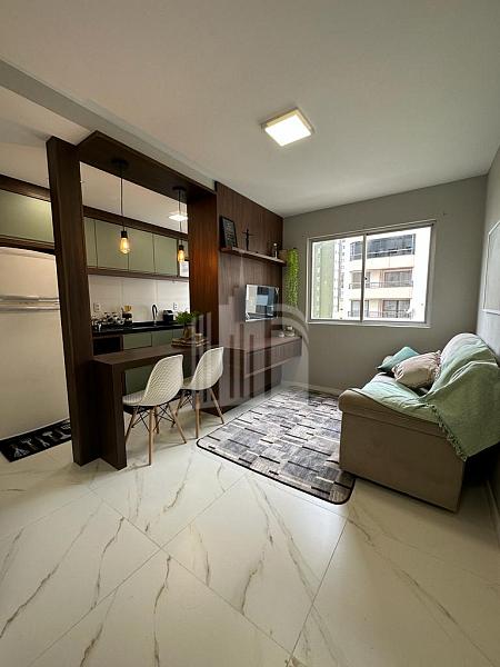 Lindo Apartamento mobiliado- Totalmente Reformado 10