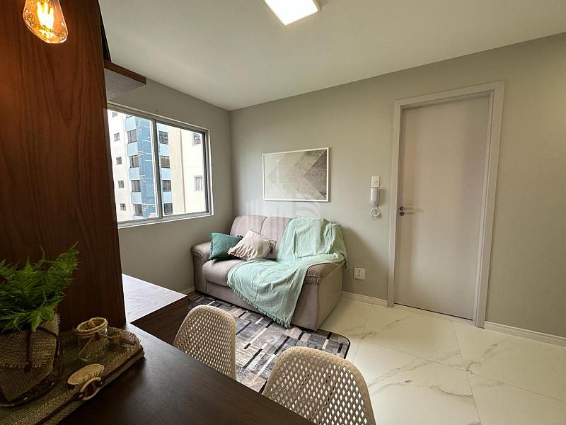 Lindo Apartamento mobiliado- Totalmente Reformado 6