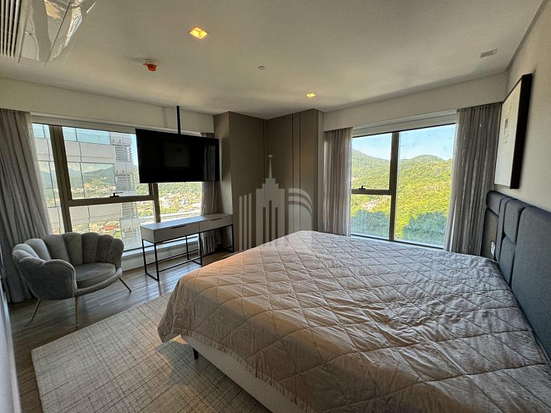 Apartamento com 4 suítes e 3 vagas de garagem no Centro em Balneário Camboriú — foto 9