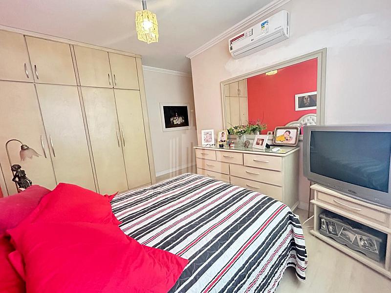 Apartamento frente mar com 3 dormitórios sendo 1 suíte e 1 vaga no Centro de Balneário Camboriú — foto 12