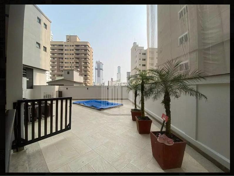 Quadra do Mar em Balneário Camboriú com vista Mobiliado — foto 26