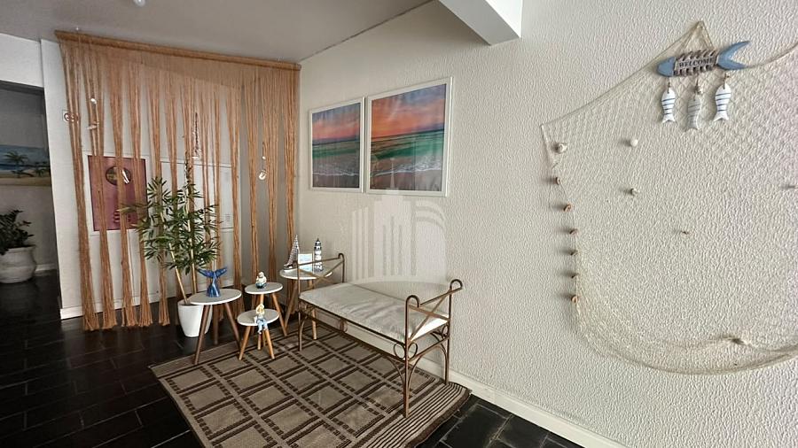 Apartamento Mobiliado � Venda no Edif�cio Ponta da Cruz em Balne�rio Cambori� | 2 Dormit�rios com Sacada e Churrasqueira 16