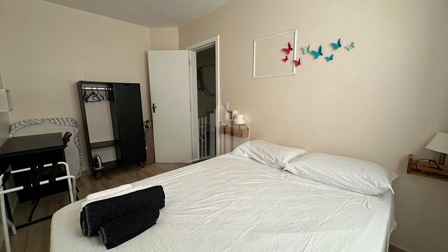 Apartamento Mobiliado � Venda no Edif�cio Ponta da Cruz em Balne�rio Cambori� | 2 Dormit�rios com Sacada e Churrasqueira 8