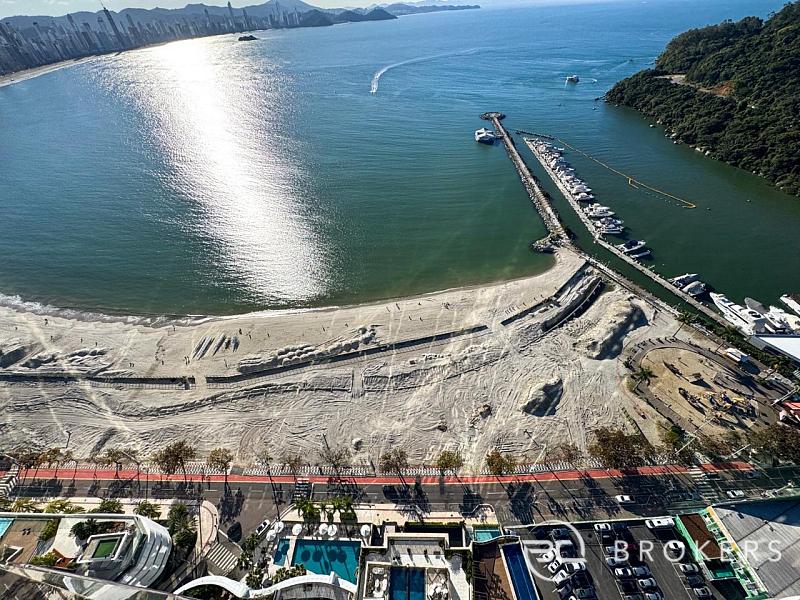 FRENTE MAR - ANDAR ALTO 23