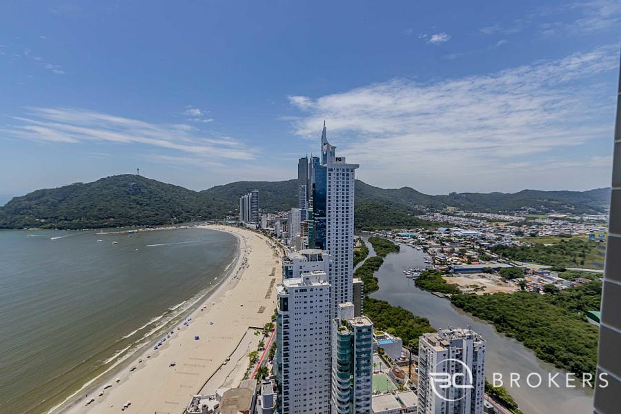 FRENTE MAR - ANDAR ALTO - DECORADO 16