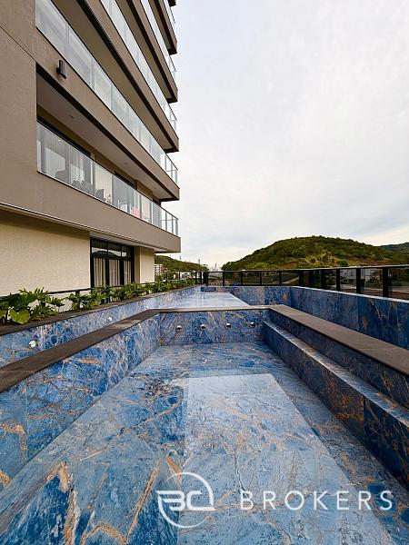 EXCELENTE LOCALIZA��O - PRAIA BRAVA 15