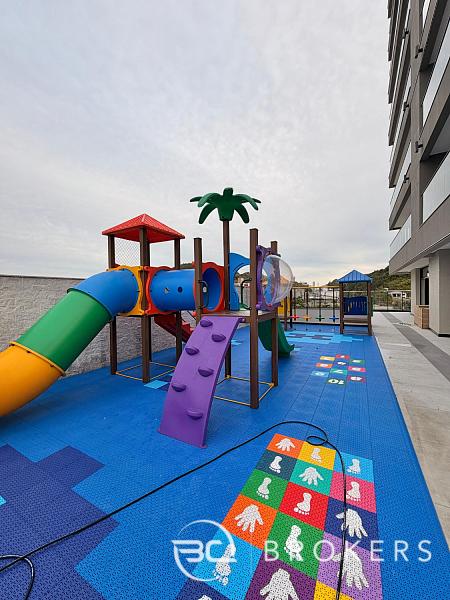 EXCELENTE LOCALIZA��O - PRAIA BRAVA 21