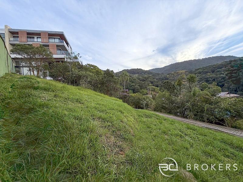 LOTE ALTO COM PROJETO PR� APROVADO - VISTA MAR 1