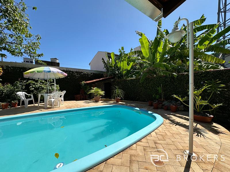 TERRENO EM BALNE�RIO CAMBORI� 12