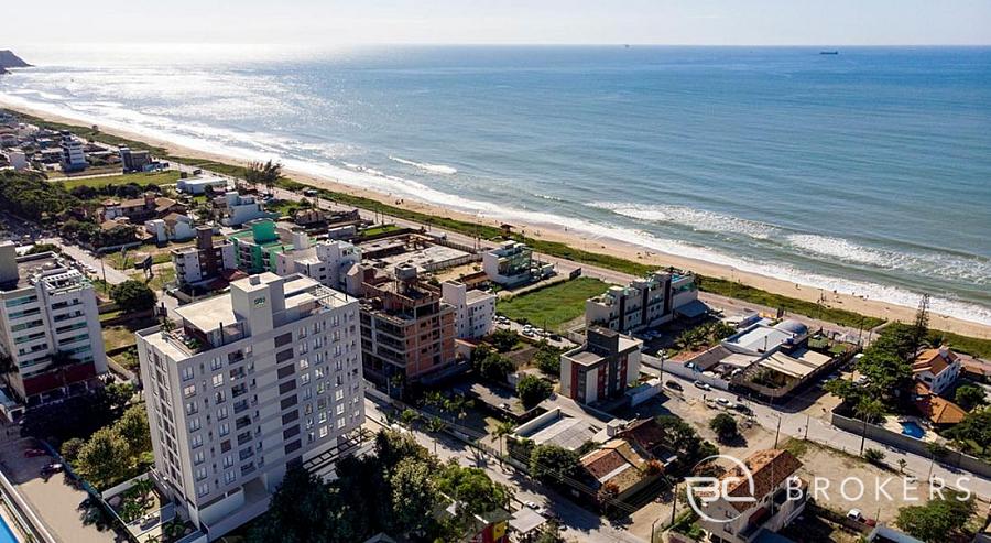 A APENAS 150 METROS DO MAR - PRAIA BRAVA 1