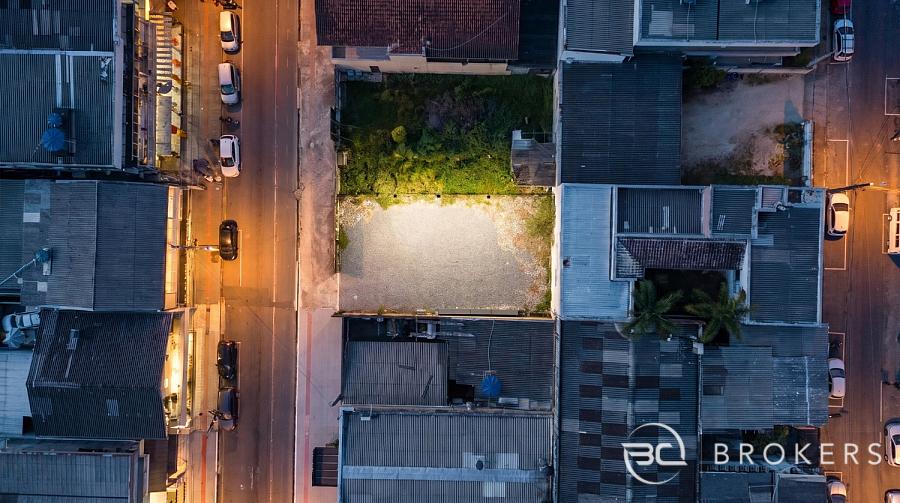 ALTO POTENCIAL CONSTRUTIVO - 300 M� 5