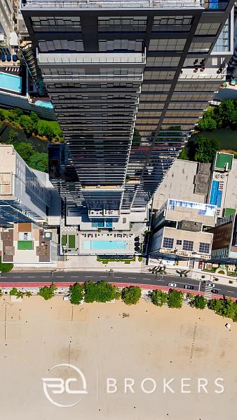 FRENTE MAR - ANDAR ALTO 17