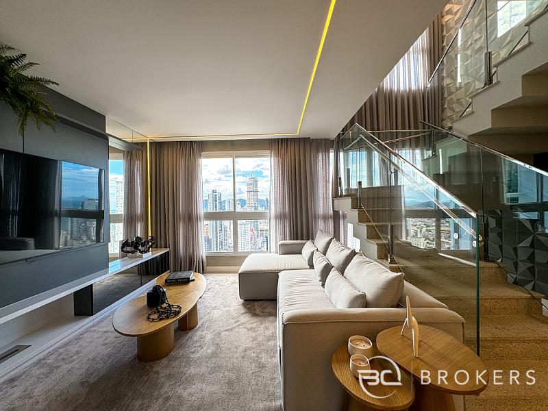 EMBRAED - PISCINA PRIVATIVA - DECORADO 11
