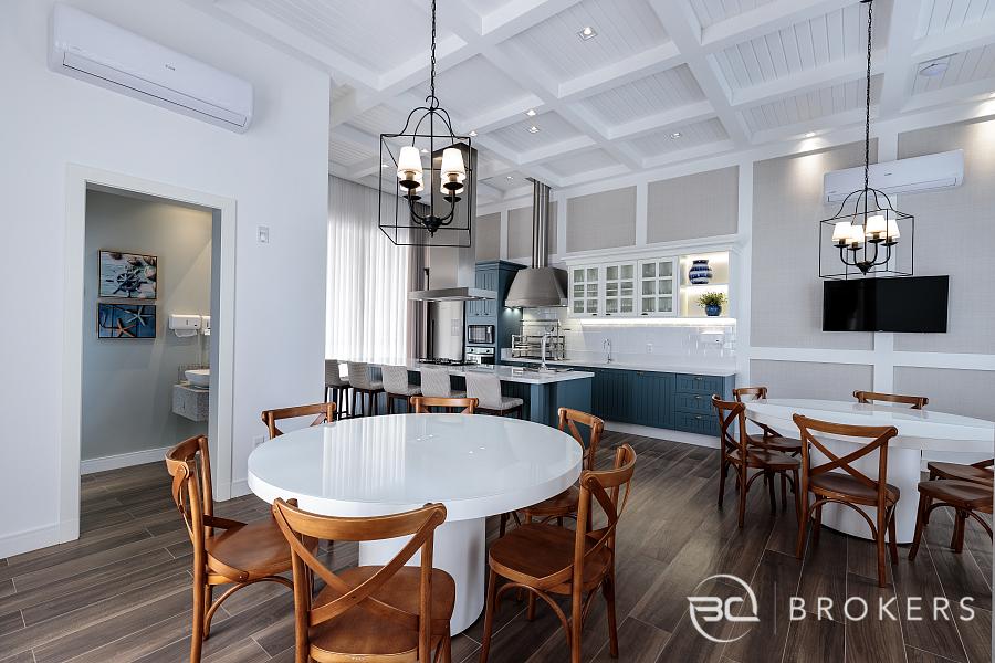 EMBRAED - PISCINA PRIVATIVA - DECORADO 24