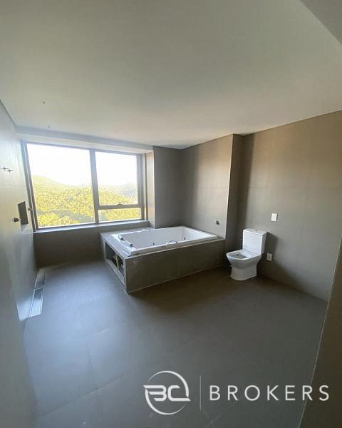 DUPLEX 7 SU�TES YACHTHOUSE 12