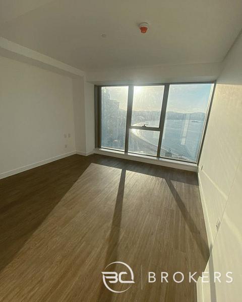 DUPLEX 7 SU�TES YACHTHOUSE 6