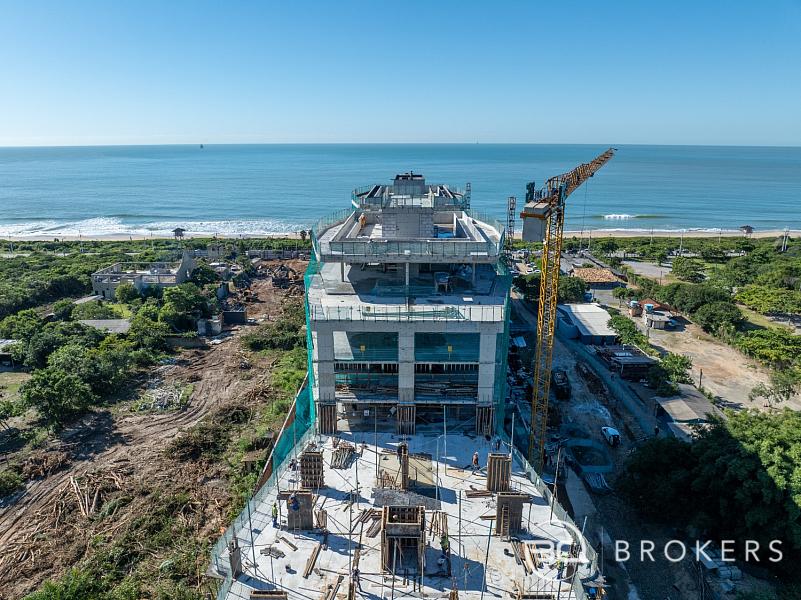 FRENTE MAR - COM PISCINA PRIVATIVA 20