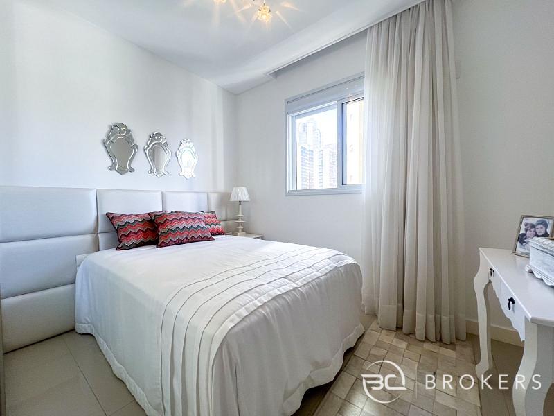 MOBILIADO E DECORADO 8