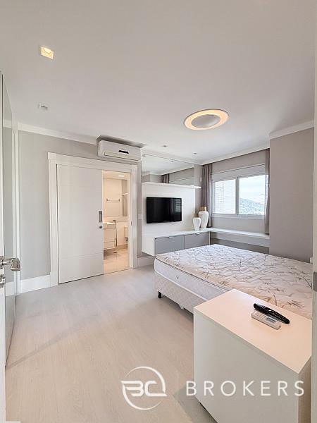 QUADRA MAR - ALTO PADR�O 13