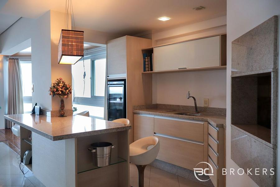 MOBILIADO E EQUIPADO 25