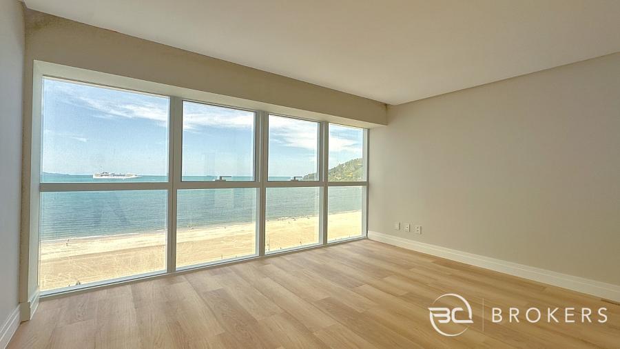 ALTO PADR�O - FRENTE MAR 5