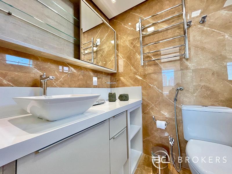 MOBILIADO E DECORADO 9