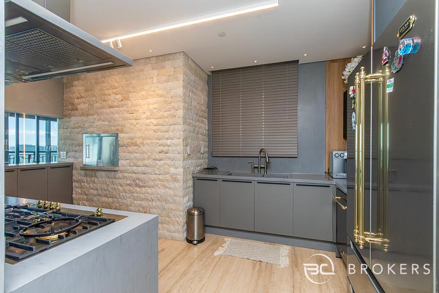 EMBRAED - FRENTE MAR (MOBILIADO) 14