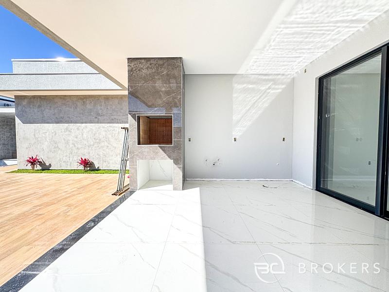 REC�M ENTREGUE, CASA AMPLA 8