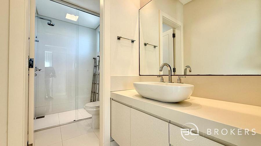 ALTO PADR�O - EMBRAED 20