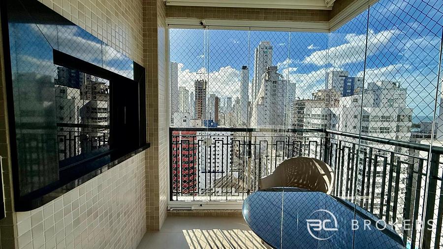 ALTO PADR�O - EMBRAED 7