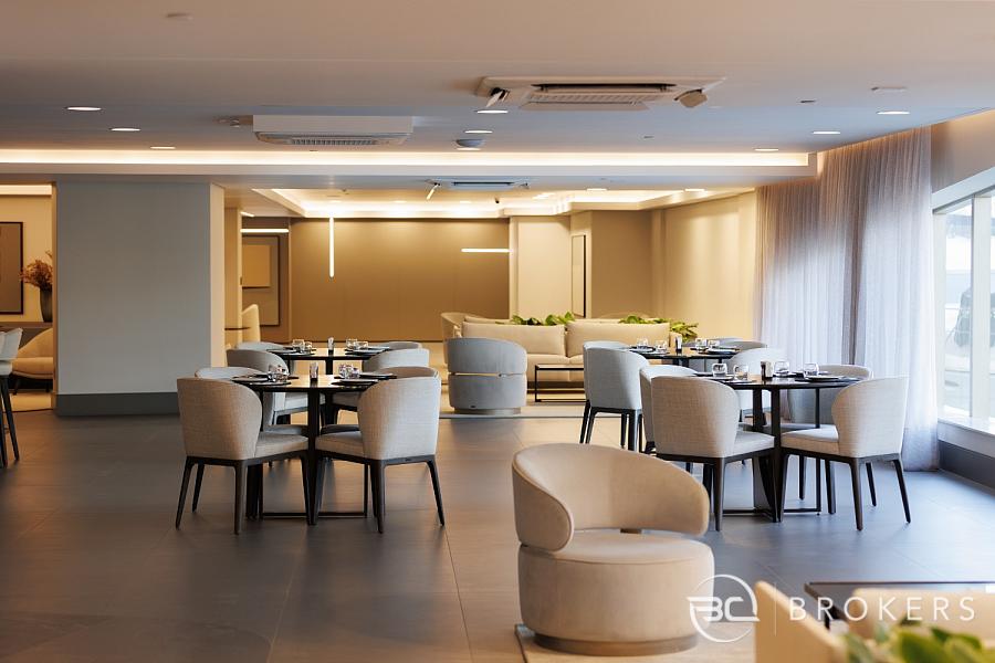 YACHTHOUSE ANDAR MUITO ALTO 23