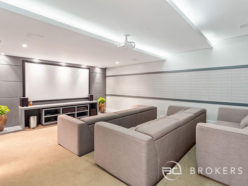 FRENTE MAR - DUPLEX DE 540 M� 21